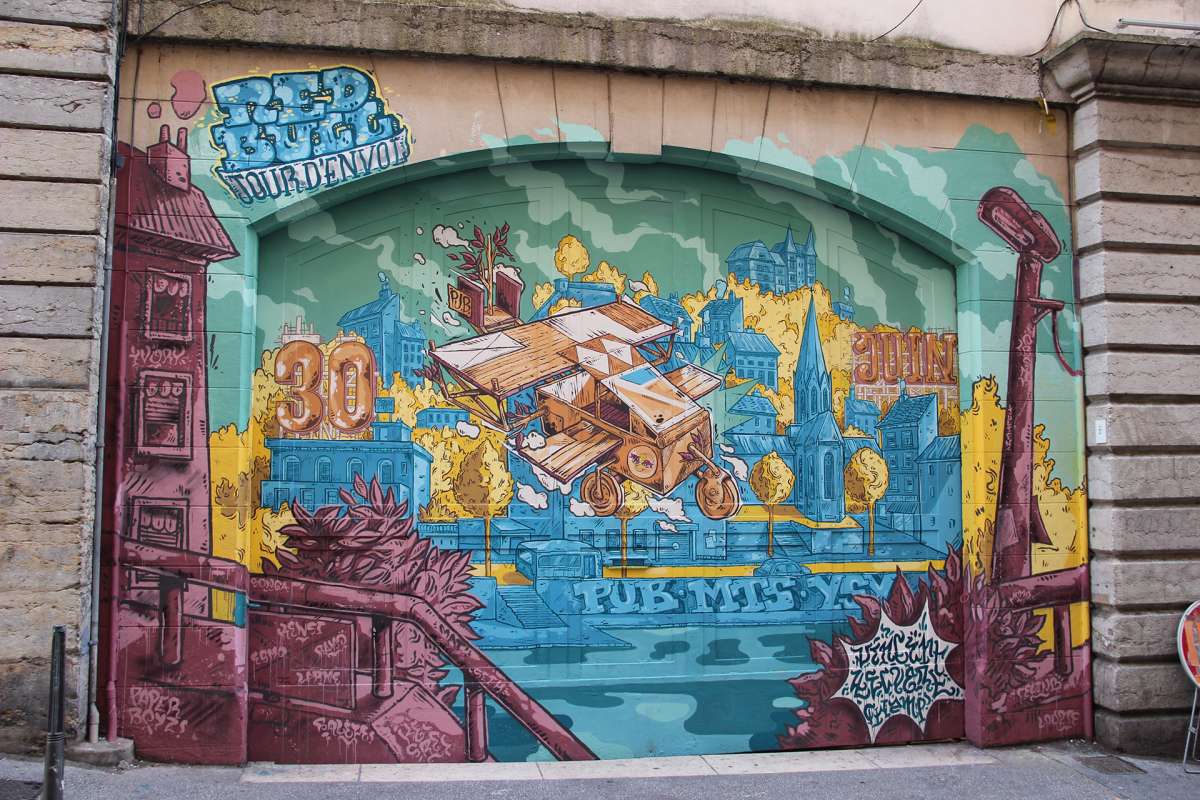 Street Art sur les pentes de la Croix-Rousse &copy; LV